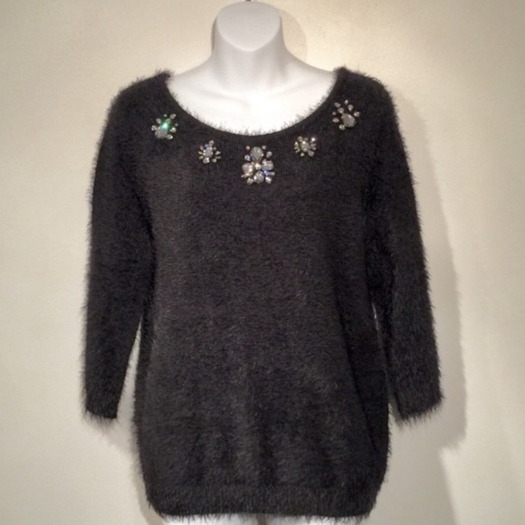 NY & Co // Soft Sweater Size Medium - Picture 2 of 8